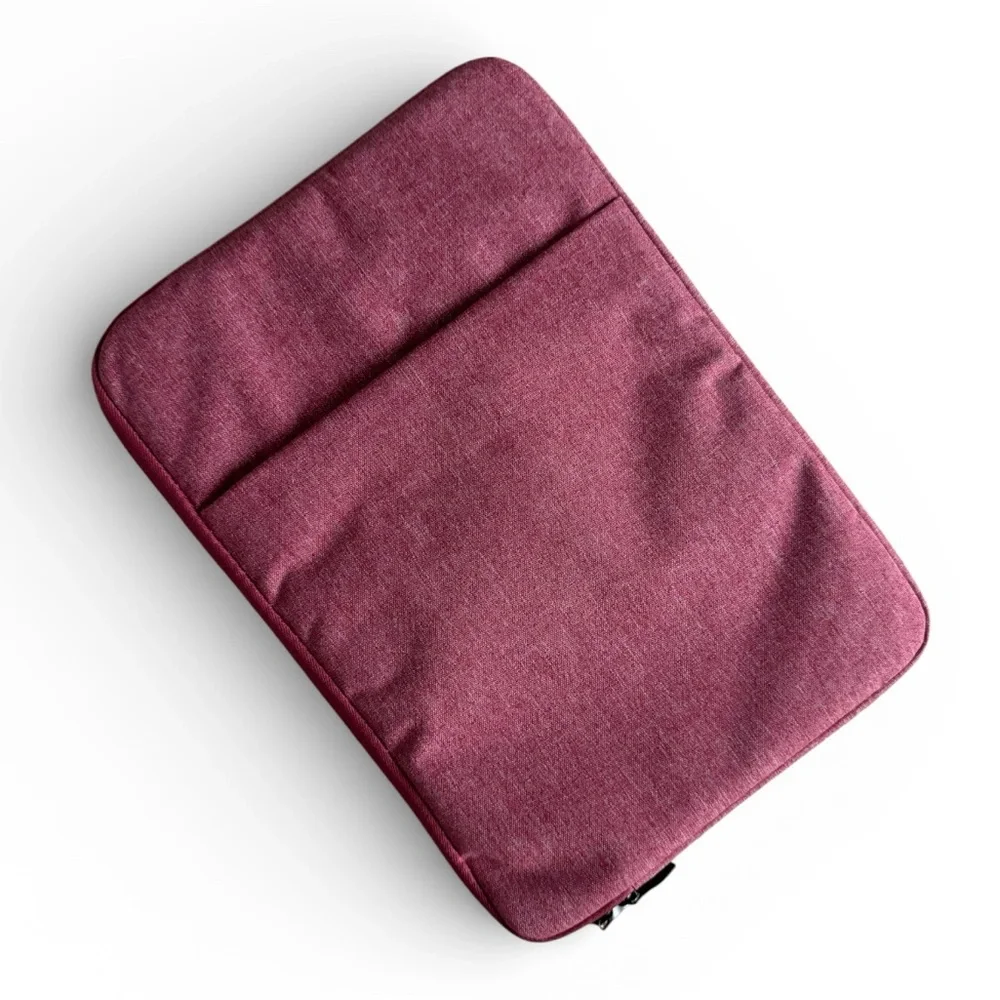 Protective Laptop Sleeve Travel Tech Case Burgundy Padded Zipper Cover 13–14”